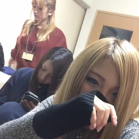 【おふざけVINE】全世界に恥を晒し続けるリア充ギャル達のおふざけエロVINEをGIF画像にしたらオナニー捗りすぎｗｗｗ その1