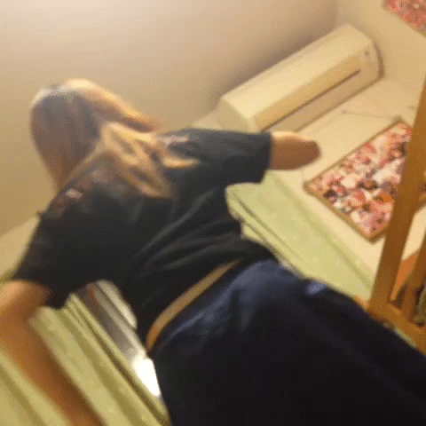 【おふざけVINE】うほっ！素人娘のパンツ見えまくりｗｗｗリア充のおふざけVINEをGIF画像にしたどぉｗｗｗｗ その4