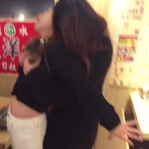 【おふざけVINE】うほっ！素人娘のパンツ見えまくりｗｗｗリア充のおふざけVINEをGIF画像にしたどぉｗｗｗｗ その6