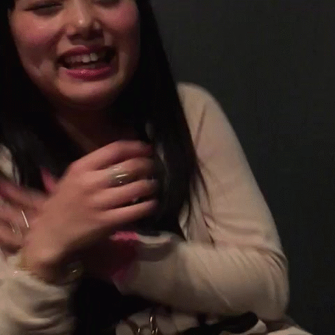 【おふざけVINE】うほっ！素人娘のパンツ見えまくりｗｗｗリア充のおふざけVINEをGIF画像にしたどぉｗｗｗｗ その9