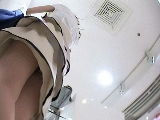 【パンチラ盗撮エロGIF画像】これってガチじゃね?女の子のパンチラを盗撮してるエロGIF画像の臨場感がハンパねーwwww その8