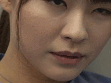 電車の中ででオナニーしてる女がヤバすぎ…見ていたサラリーマンを逆レイプする痴女GI…