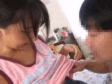 日焼け跡くっきりツルペタボディ…継父さんの理性を狂わせる女の子のパイ○ン性交GIF画像